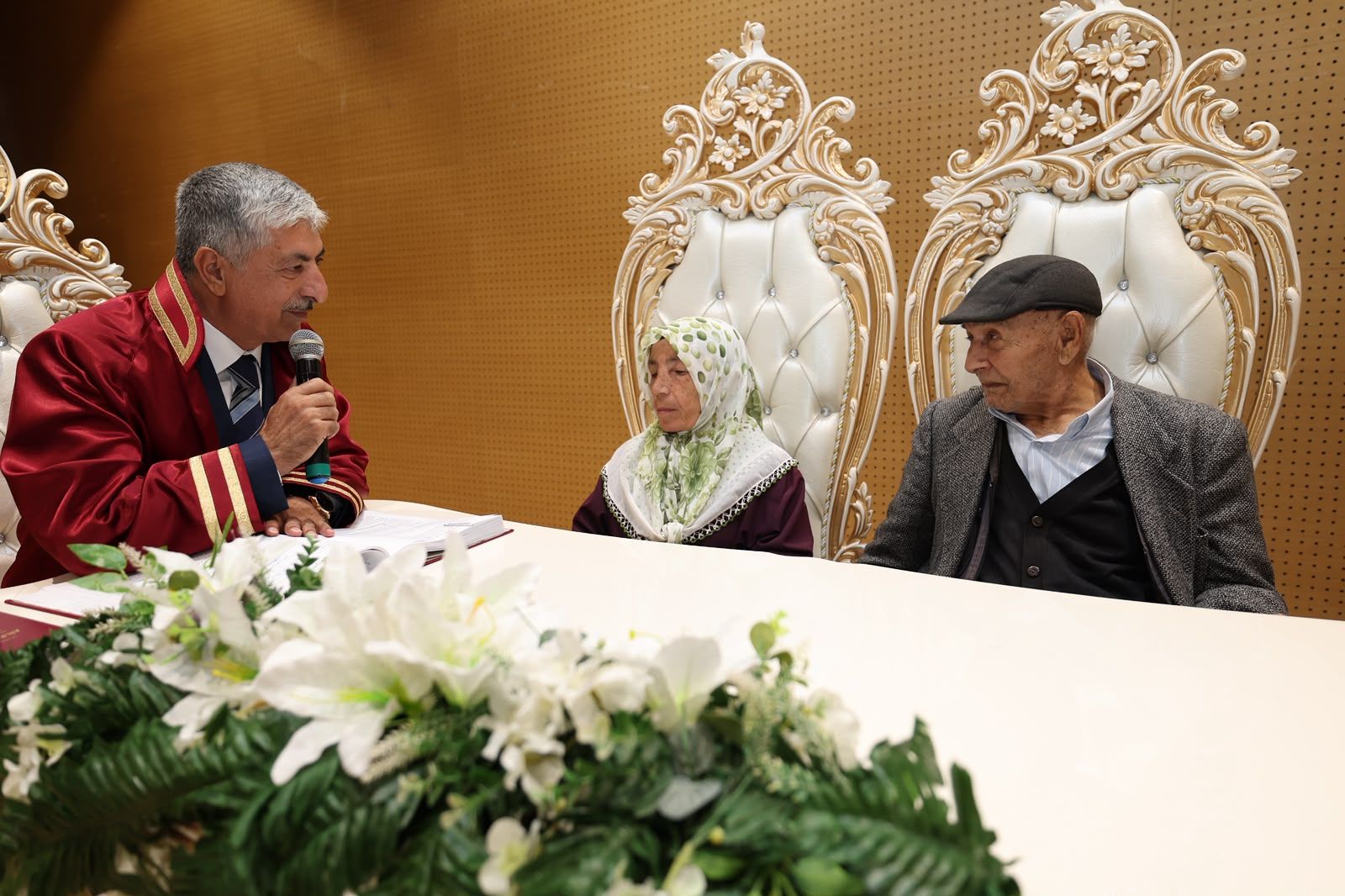 ramazan-omroglu-asirlik-cinarlarin-nikahini-kiydi-dilovasi-1