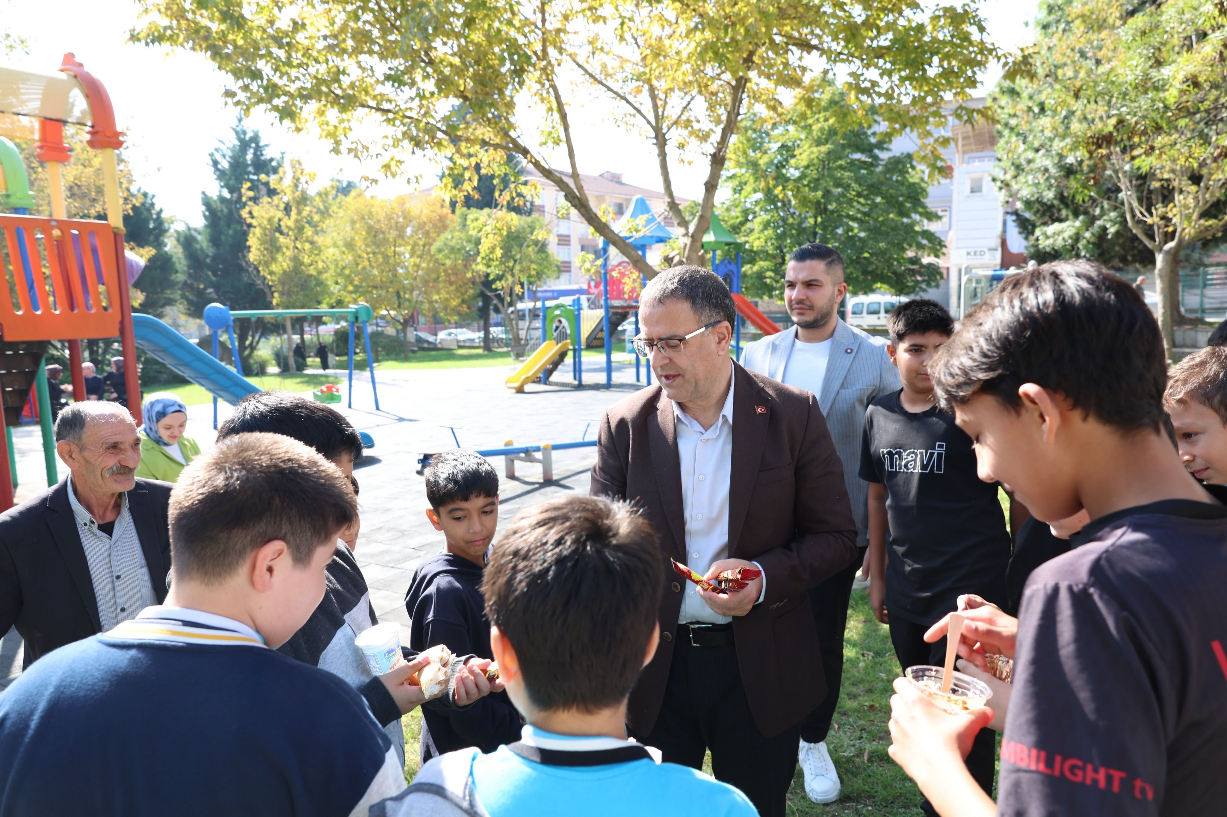 sertif-gokce-denesuyu-parki-vatandas-bulusmasi-derince-1