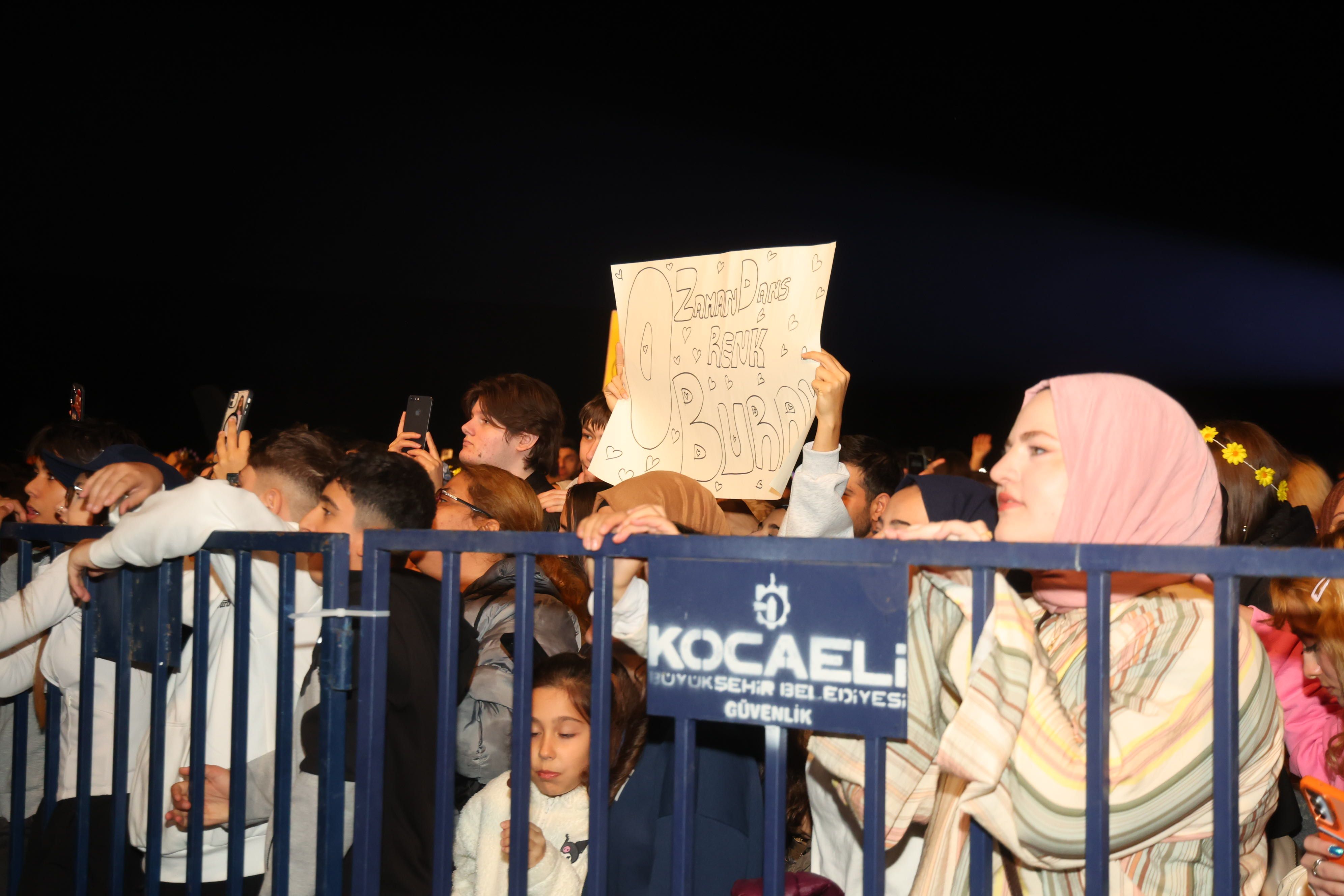 darica-zeytin-festivali-buray-konseri-millet-bahcesi-2