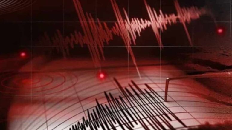 Ege Denizi'nde bir deprem daha: AFAD son dakika duyurdu