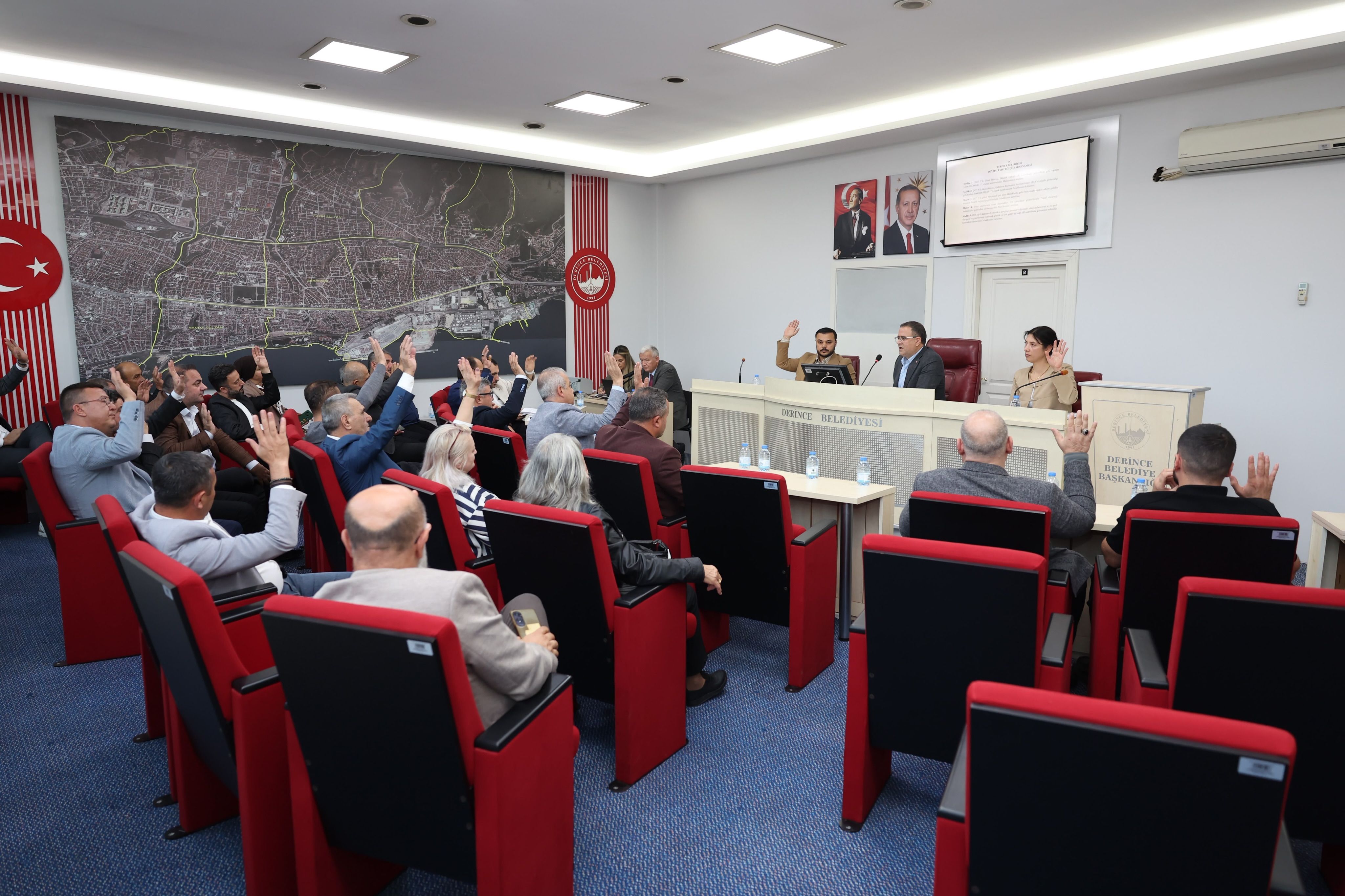 derince-belediyesi-ekim-ayi-meclis-toplantisi-sertif-gokce-1