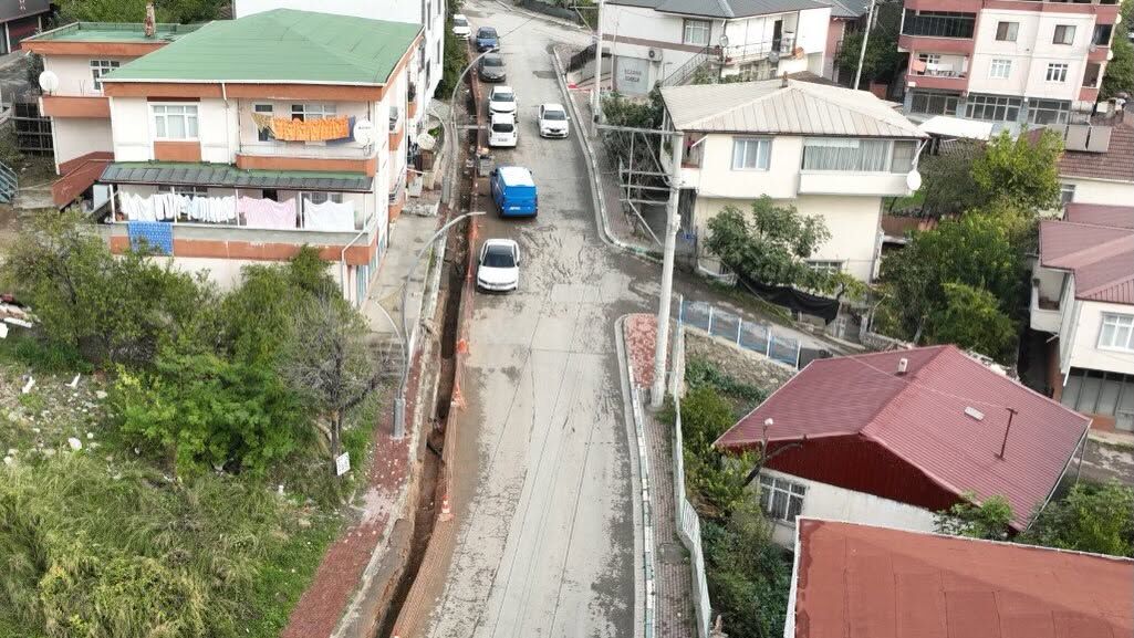 Diliskelesi'nde Elektrik Hatları Yer Altına Alınıyor (3)