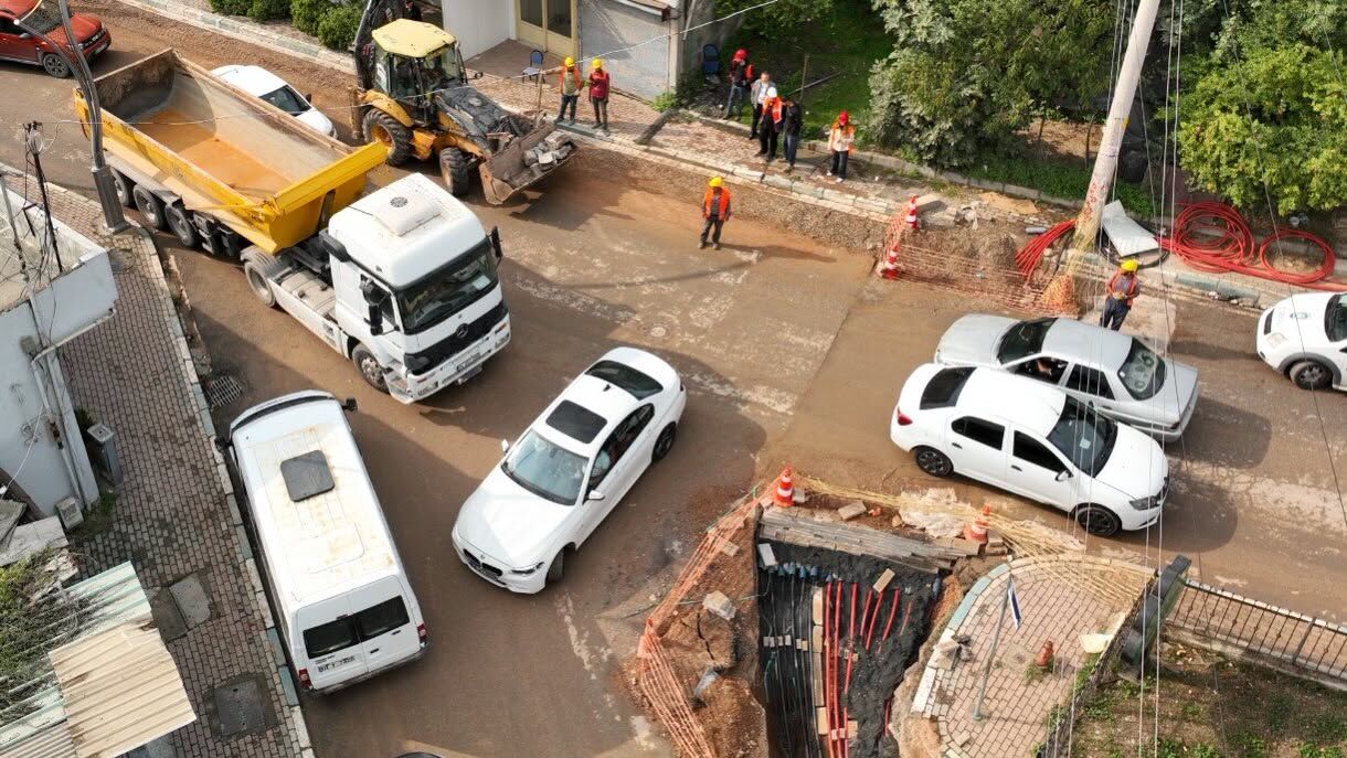 Diliskelesi'nde Elektrik Hatları Yer Altına Alınıyor (4)