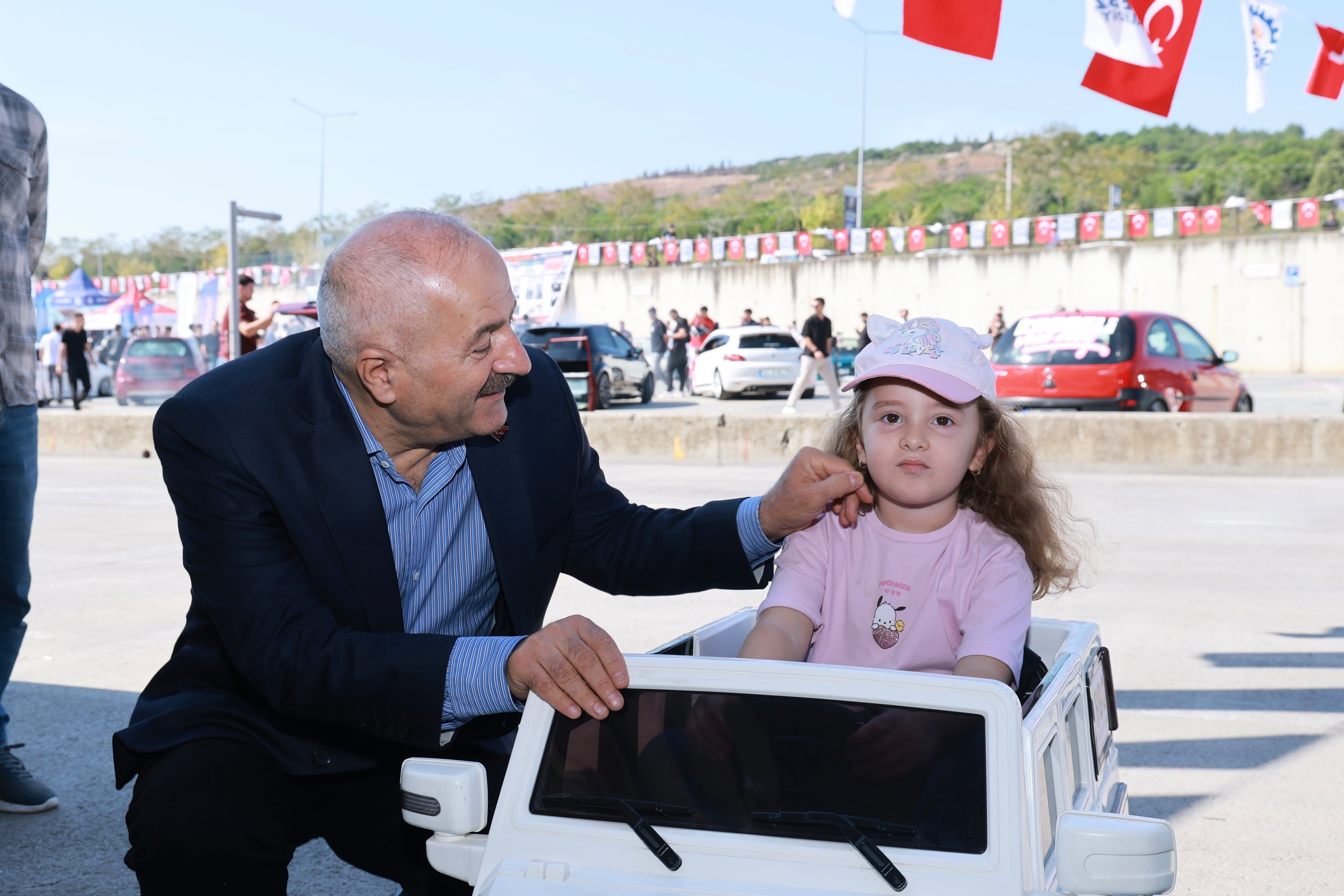 GEBZE’DE 3. MODİFİYELİ ARAÇLAR FESTİVALİ COŞKUYLA YAPILDI-2