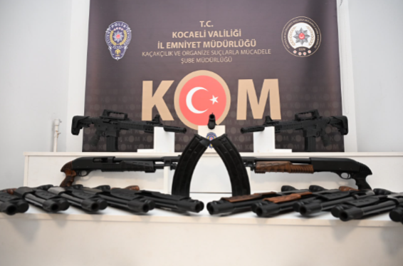 kocaeli-emniyeti-kom-korfez-d100-yivsiz-av-tufegi-silah-operasyonu-2