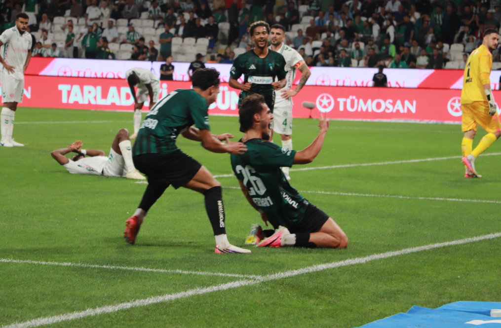 Kocaelispor'da Rizespor mesaisi tamam! Sahaya çıkması beklenen 11 belli oldu