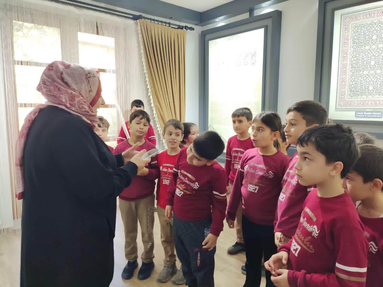 Hereke Halısı’nın Tarihine ‘Minik’ Yolculuk (4)