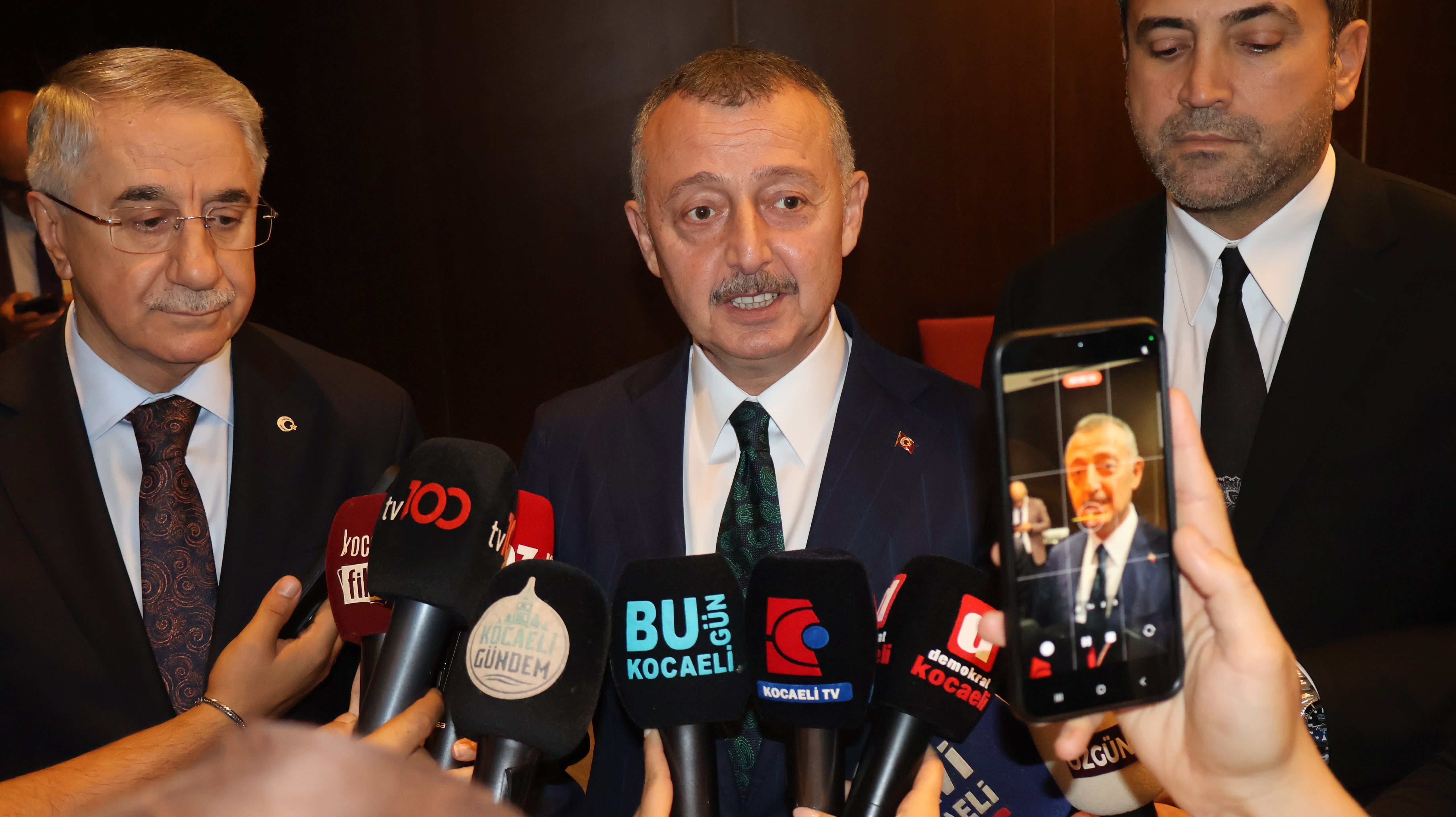 TAHİR BÜYÜKAKIN KAZANDI-6