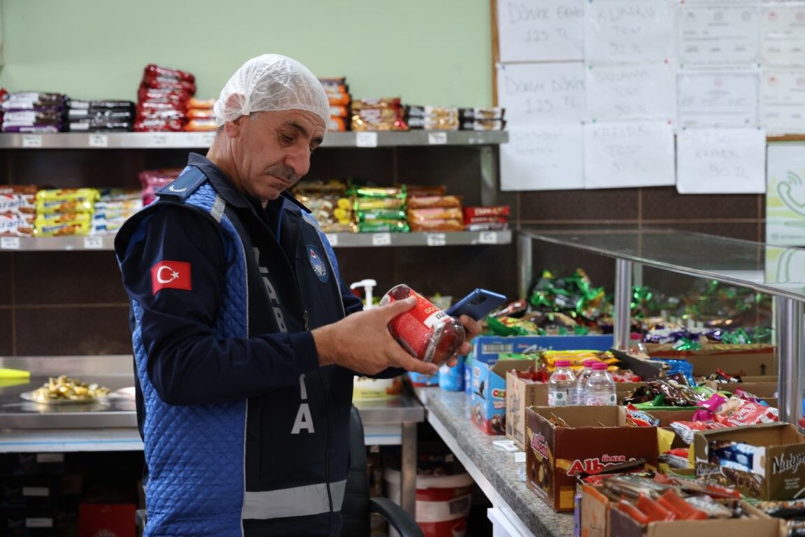 Kartepe’de Okul Kantinlerine Sıkı Denetim (4)