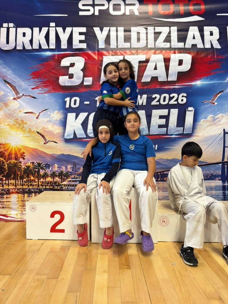 kartepe-belediyespor-karate-minik-yildizlar-ligi-18-madalya-2