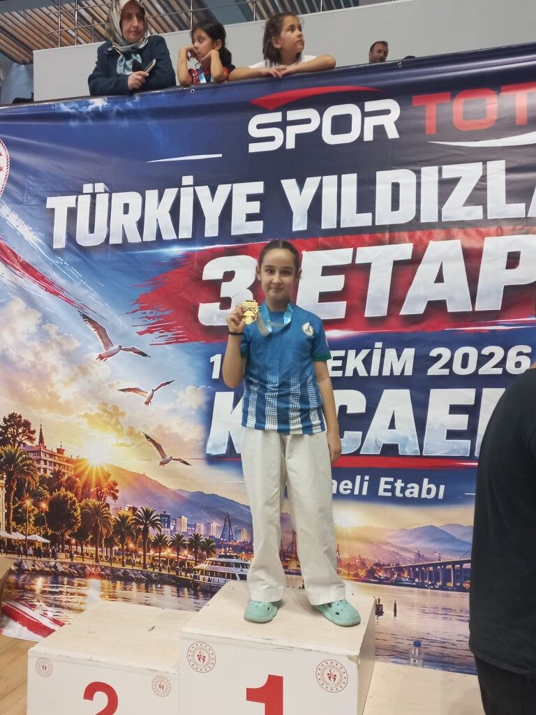 kartepe-belediyespor-karate-minik-yildizlar-ligi-18-madalya-3