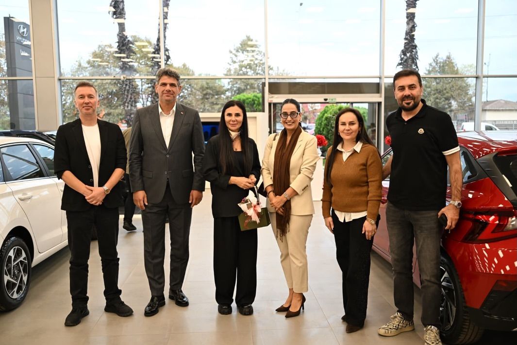 kartepe-belediye-baskani-mustafa-kocaman-hyundai-fertan-otomotiv-ioniq-3-lansmani-4