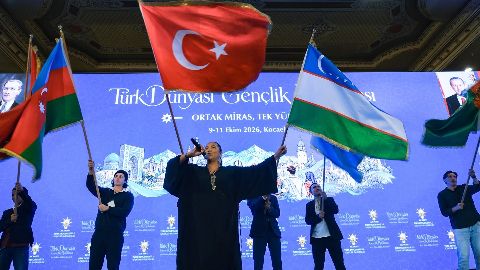 basiskele-turk-dunyasi-genclik-bulusmasi-kursad-zorlu-4