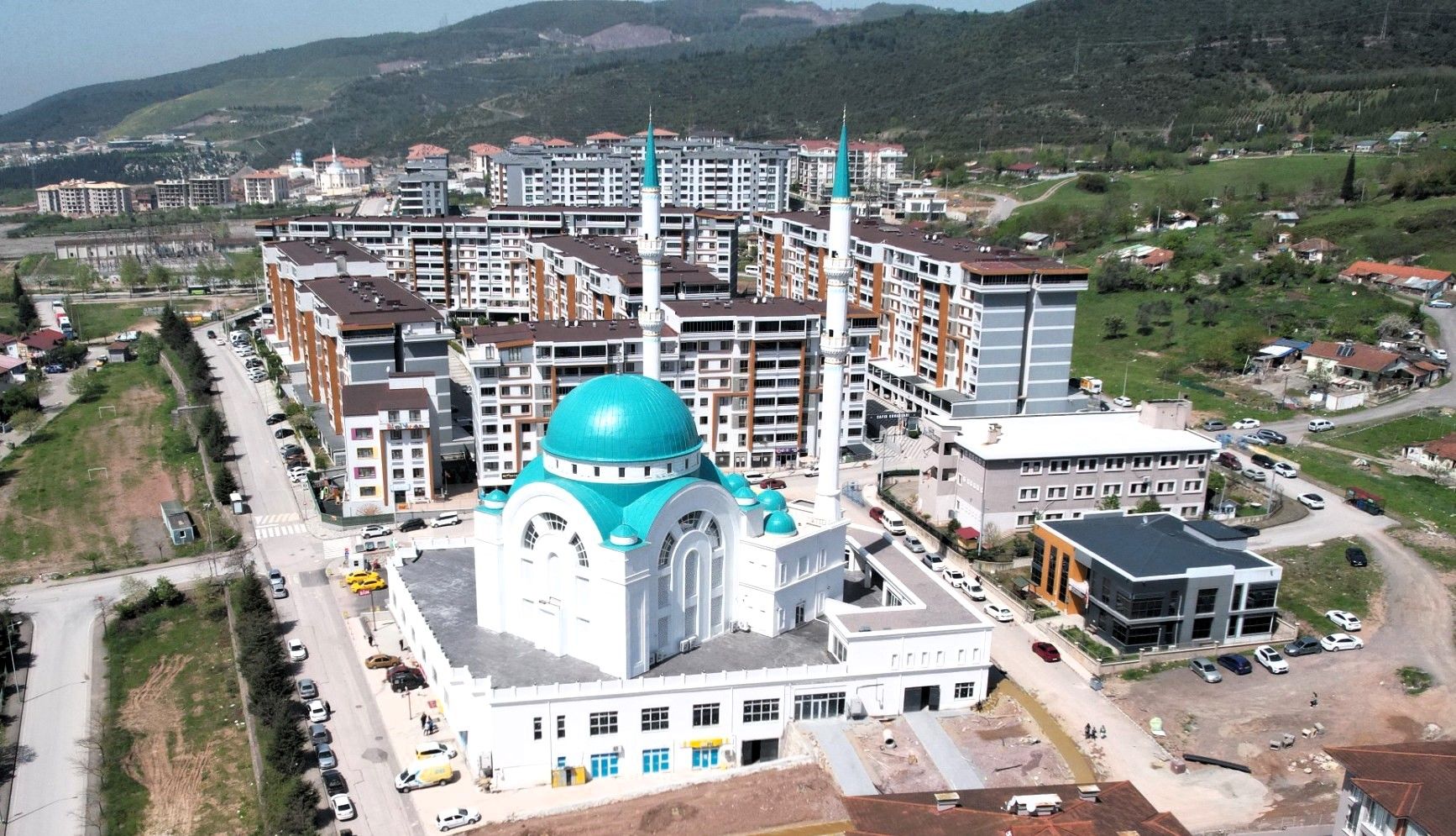 kocaeli-buyuksehir-tehlike-olusturan-cami-minareleri-celik-konstruksiyon-yenileme-1