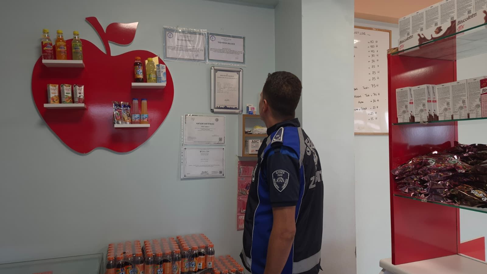 GEBZE’DE ZABITA EKİPLERİNDEN OKUL KANTİNLERİNE SIKI DENETİM-1