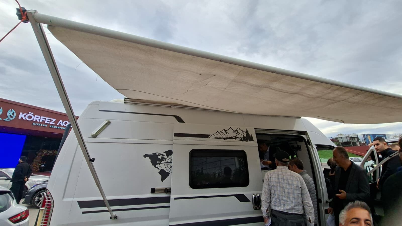 KSO SEÇİMLERİNDE FOTOKOPİ İDDİASI: KÖŞKER EKİBİ KARAVAN GETİRDİ-2