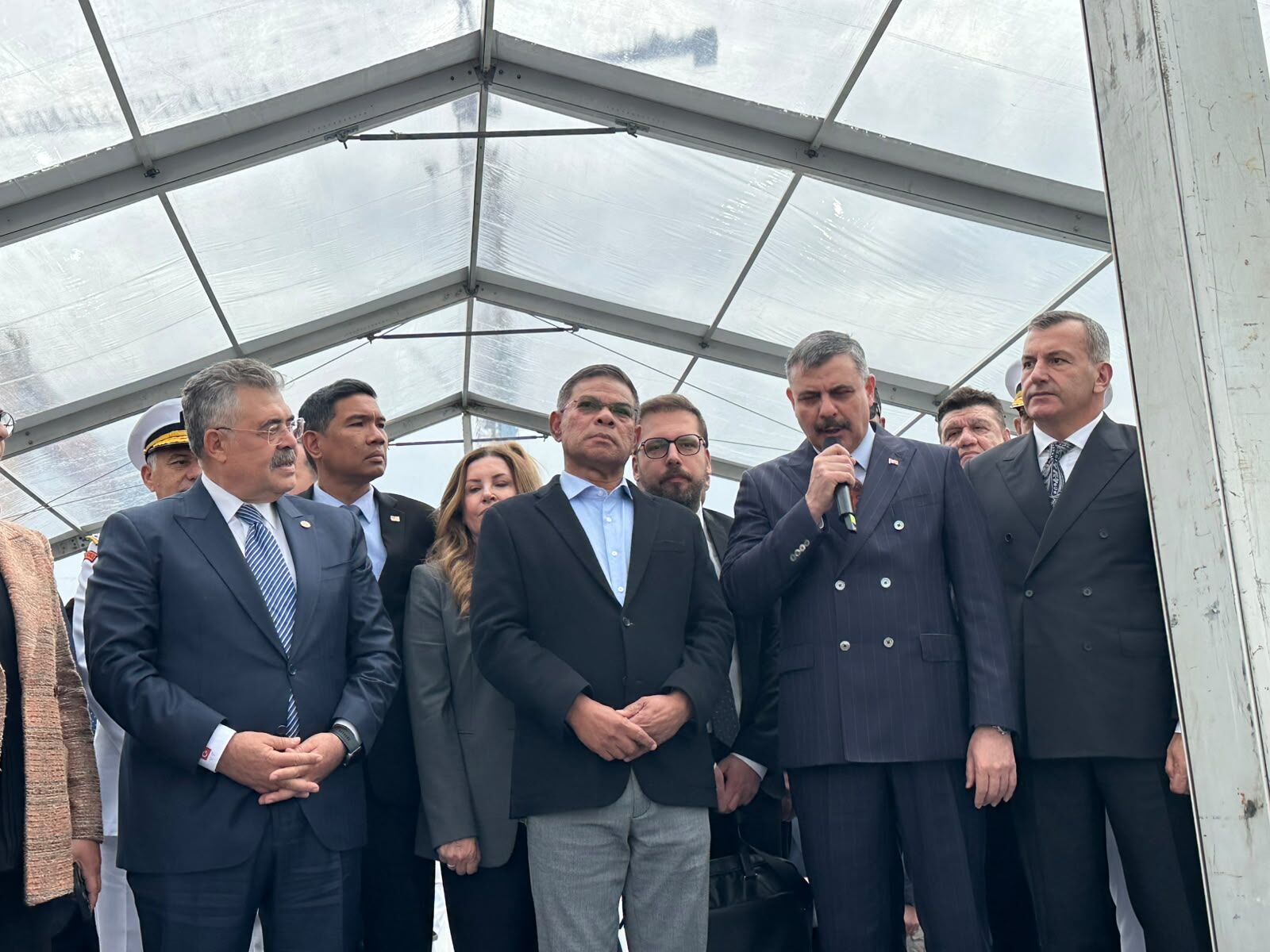 KOCAELİ’DE DEV GEMİ DENİZE İNDİ! BAKAN ÇİFTÇİ: “TEKNOLOJİYİ DOSTLARIMIZLA GELİŞTİRİYORUZ”-2