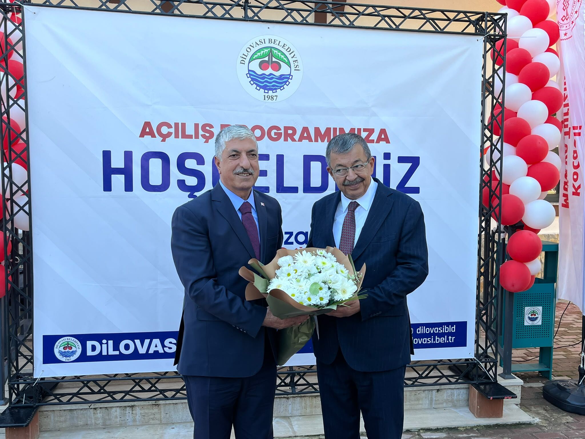 Dilovası Köseler Köyü Halk Kütüphanesi Açıldı: Ramazan Ömeroğlu “Halkımız Okusun Diye Çabalıyoruz”