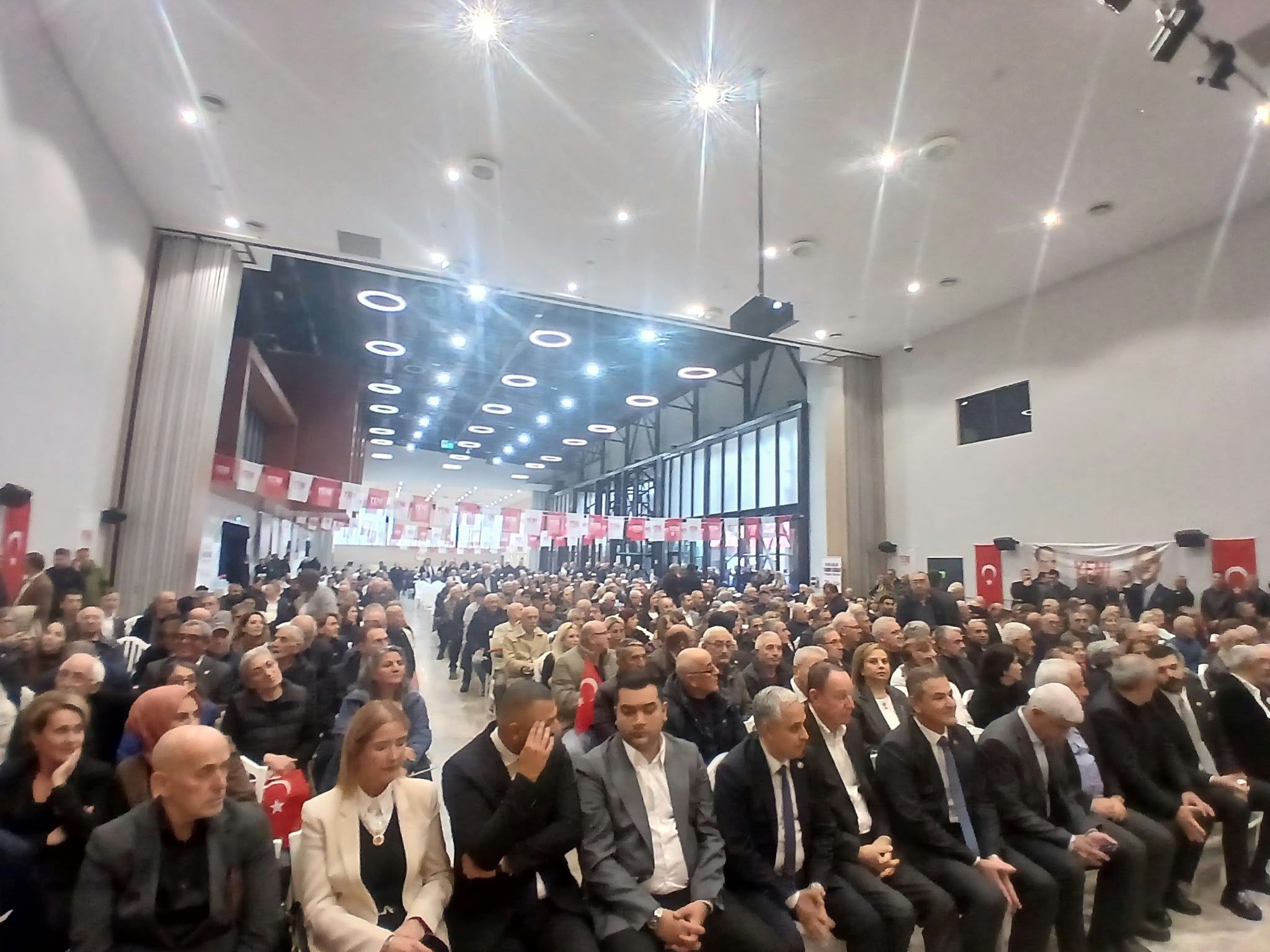 yeni parti