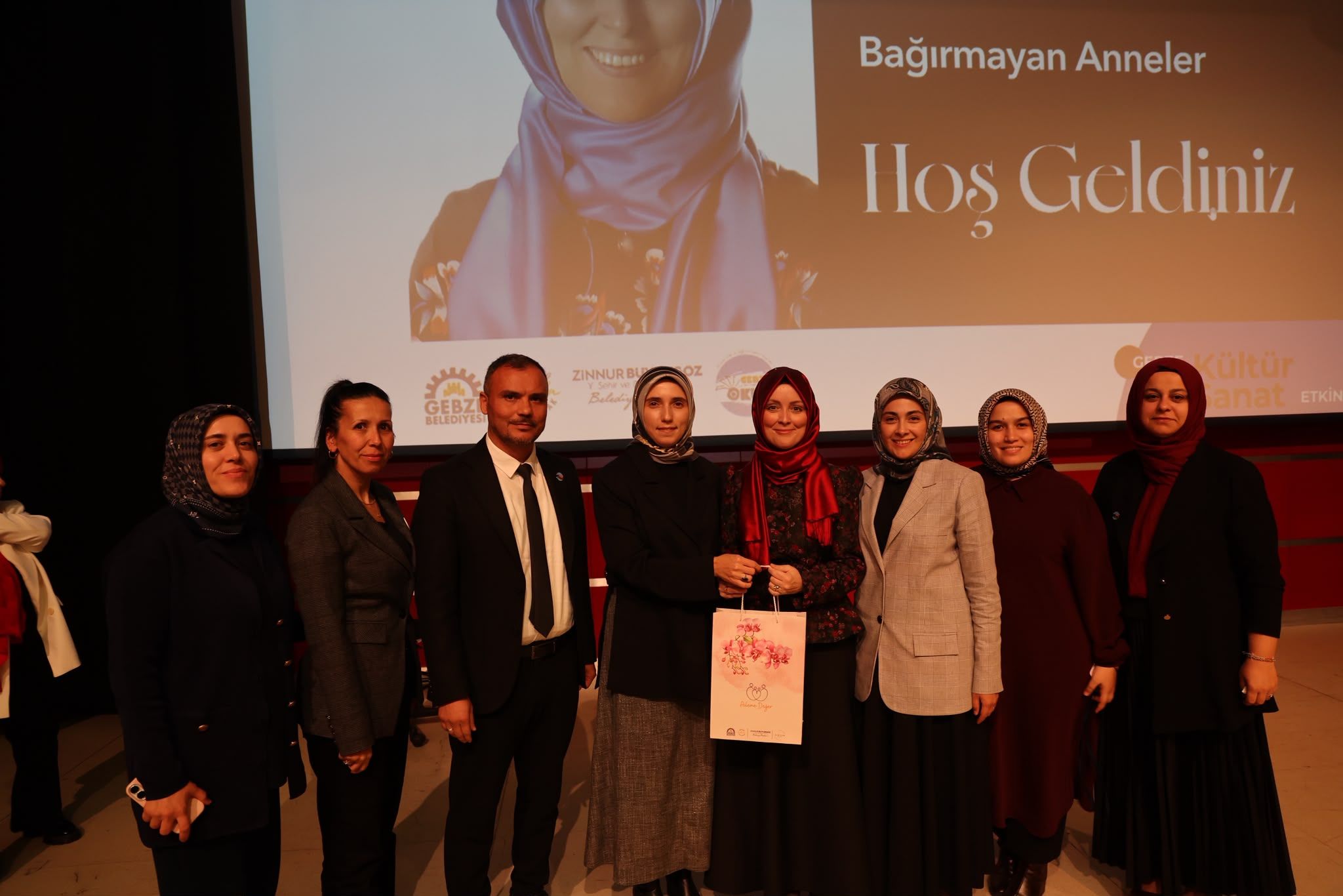 gebze-okur-hatice-kubra-tongar-bagirmayan-anneler-3