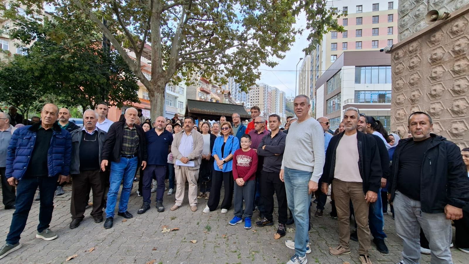 İzmit’te Cedit Sakinleri Dertli “Beş Yıldır Evlerimizi Bekliyoruz!”-3