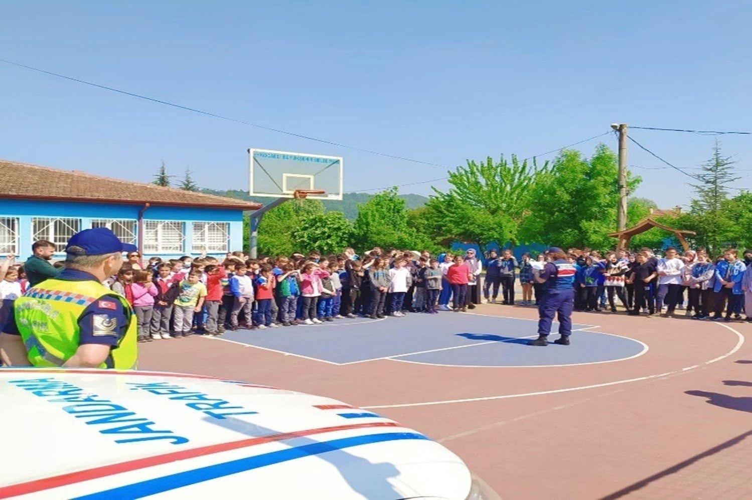 kocaeli-il-jandarma-komutanligi-okul-guvenligi-uygulamasi-servis-denetimi-1