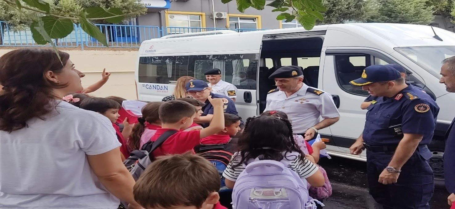 kocaeli-il-jandarma-komutanligi-okul-guvenligi-uygulamasi-servis-denetimi-6