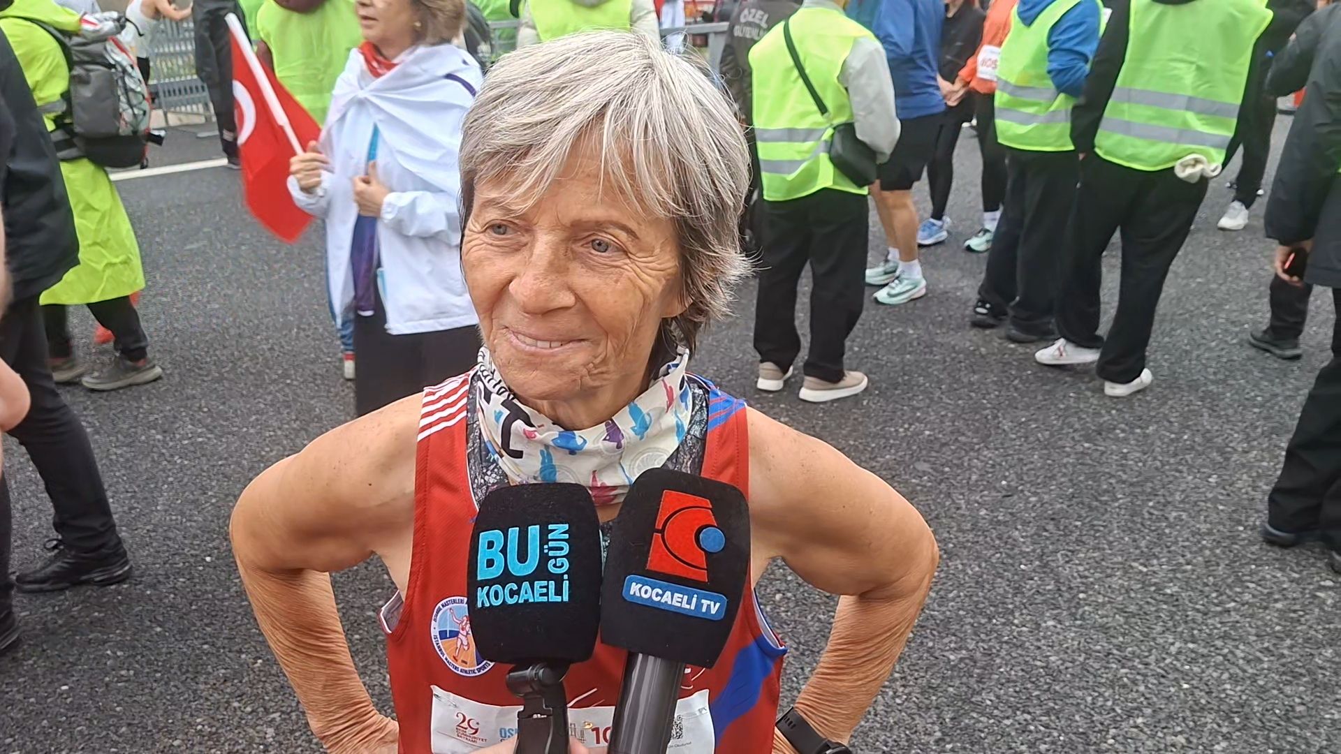 Osmangazi Cumhuriyet Koşusu'nda 66 Yaşındaki Fatma Sıkı 10 Kilometre Koşacak-1
